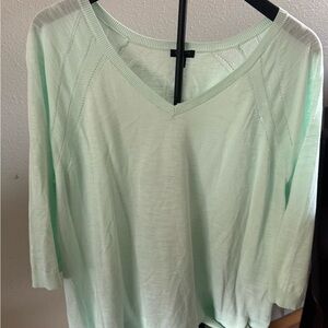Talbots Light Green V-Neck Long Sleeve Top